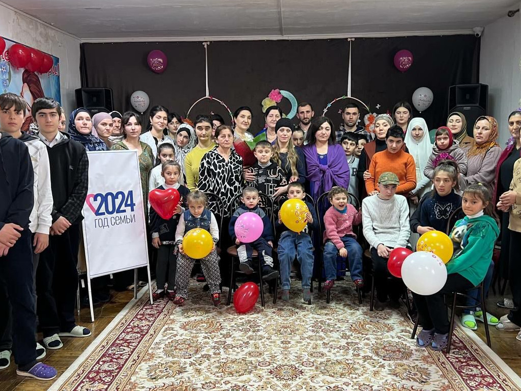 Праздник весны - 8  марта!